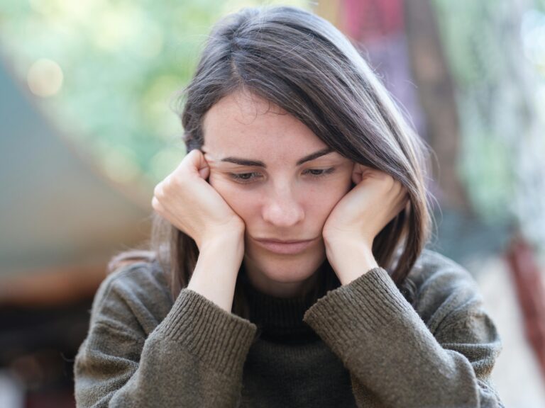 Signs You’re Ignoring Your Inner Voice in Love
